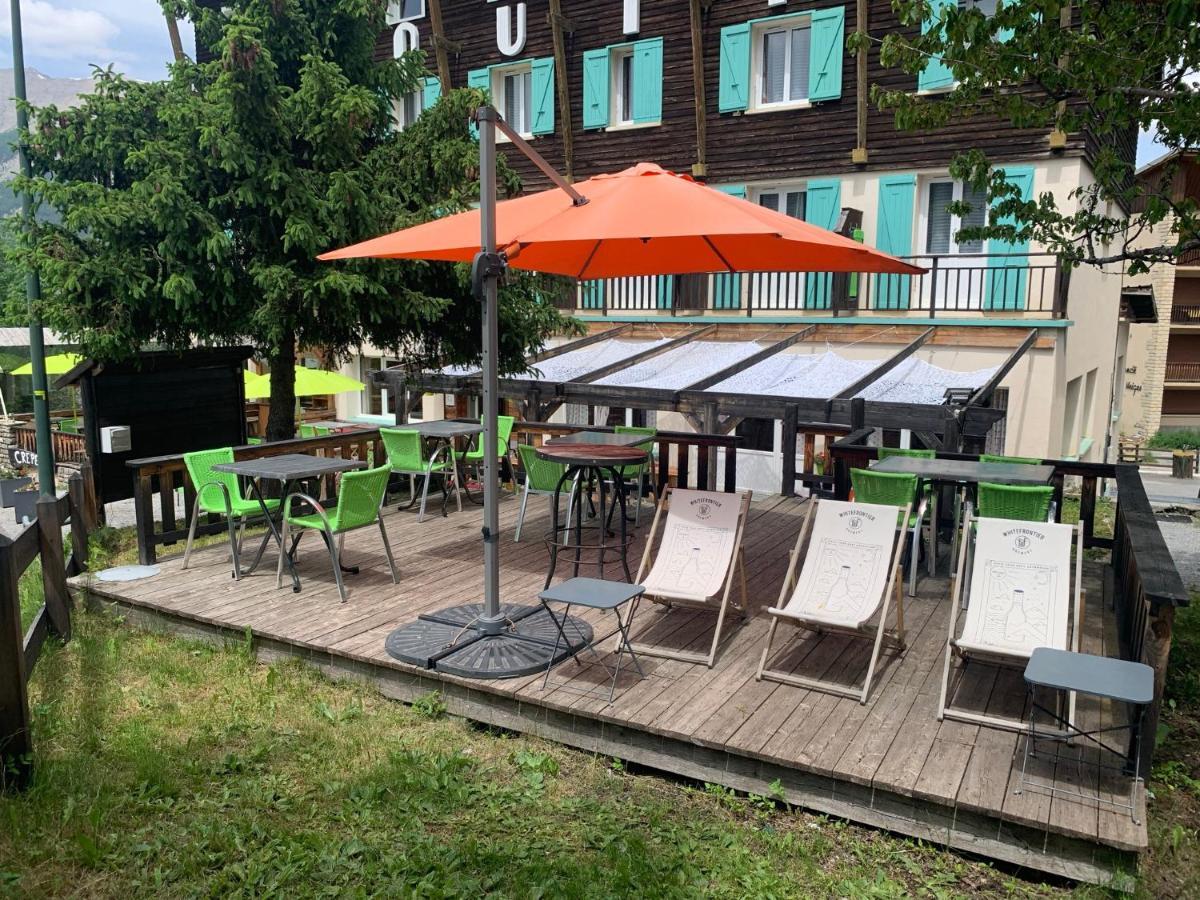 Hotel L'Equipe Le Sauze Exterior photo